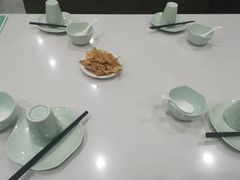 -鲁班小馆(政四街店)