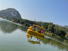 -星湖旅游景区七星岩