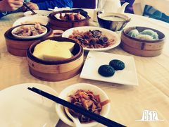 -益健海鲜大食坊(拱北口岸店)