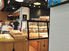 面包甜点陈列柜-格瑞思动物奶油生日蛋糕(圆融店)