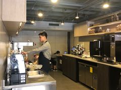 -瑞幸咖啡(鹏基商务时空大厦店)