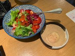 牛油果配豆腐色拉-沼津港渔市(宏伊国际广场店)