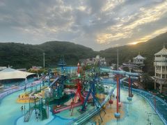 -平湖九龙山乐满地水上乐园