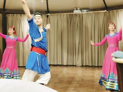 -九十九顶毡房(阜石路店)