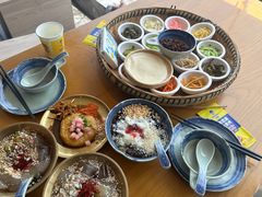 -包整·丝娃娃(一览甲秀楼风景店)