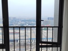 -城市之光公寓(广州西塱地铁站店)