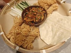 -魏铭鱼头捞饭(晋阳路店)