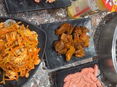 -啊美丽炭火烤肉(滑翔一店)