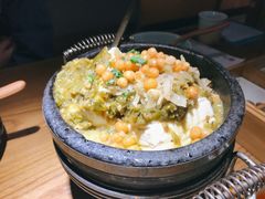 -九锅一堂酸菜鱼(新南凯德直营店)