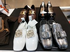 -爱革·洗衣改衣·洗鞋修鞋·洗包修包·奢侈品护理(宝地广场店)