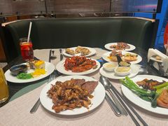 -东方红海鲜百汇(国际大厦店)