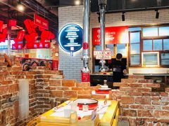 大堂-么肆烤肉·中式自助·烤肉大排档(街道口季佳PAI店)