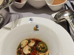 -红鼎豆捞·非遗鲍皇汤火锅(宝丰路店)