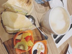 -必胜客(WOW中心城店)