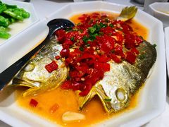 手工剁椒蒸黄鱼-金戈戈香港豉油鸡(皇庭广场店)