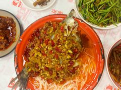 油浸鱼（四代）-堂瓦里·33年传统赣菜(第一街区店)
