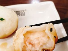 虾仁生煎（25年坚持手工制作）-鑫震源·苏式大虾生煎(彩香店)