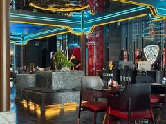 -屋有岛沉浸游戏旗舰店(中山公园店)