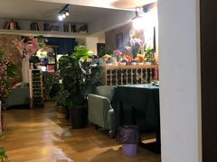 -忘忧草融合私房菜(红鼎国际店)