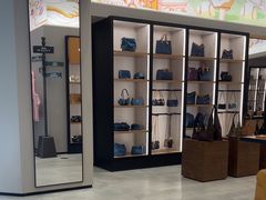 -COACH蔻驰(赛特奥特莱斯店)