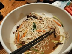 鸡丝凉米线-云海肴云南菜(正大广场店)