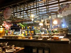 自助取餐区-遇上西雅图多融合海鲜自助餐厅(中房金谊广场店)