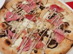 -城市大道红炉披萨烘焙坊