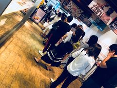 大堂-喜茶(上海正大广场店)