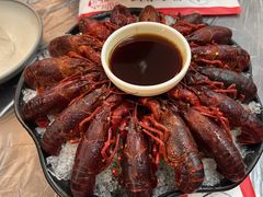 冰镇虾王-指爱龙虾(金杨路总店)
