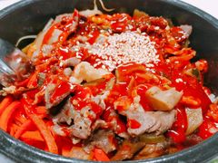 酸菜肥牛石锅拌饭-中央财经大学-食堂