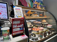 面包甜点陈列柜-DQ·蛋糕·冰淇淋(周浦万达店)