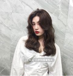 -Miracle集简美发沙龙