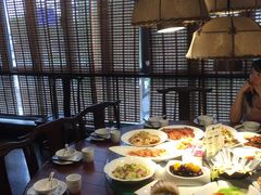 -亚哈饭店(梅园新村小区店)