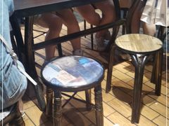-爆炸头阿姨小四川正宗川味小吃(无任何分店)