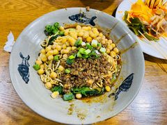 干溜豌杂-丁丁猫重庆小面(徐州路店)
