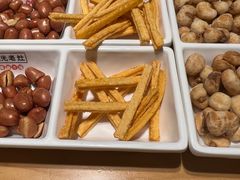 -风光老灶麻辣香锅(大成路翠微百货店)