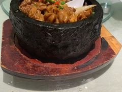 石锅秘制肥肠-徽镇小厨·经典徽菜(马连道店)