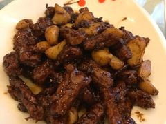 黑蒜子牛肉粒-津城食府(大理道店)