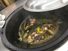 -屯老二农家铁锅炖·行业领军者(梅江店)