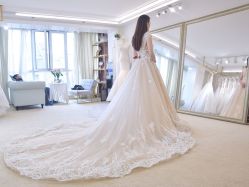 -Lisamoon礼慕纱婚纱礼服高级定制