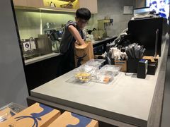 -瑞幸咖啡(杭州绿地中央店)