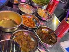 -豚豚家돈돈가韩国锅盖烤肉(新北万达店)