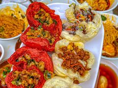 -李与白包子铺(桐梓林店)