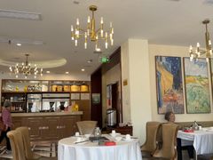 -老人和饭店(淮海中路店)