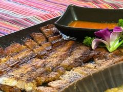 -香巴拉云南餐厅(华莱坞店)