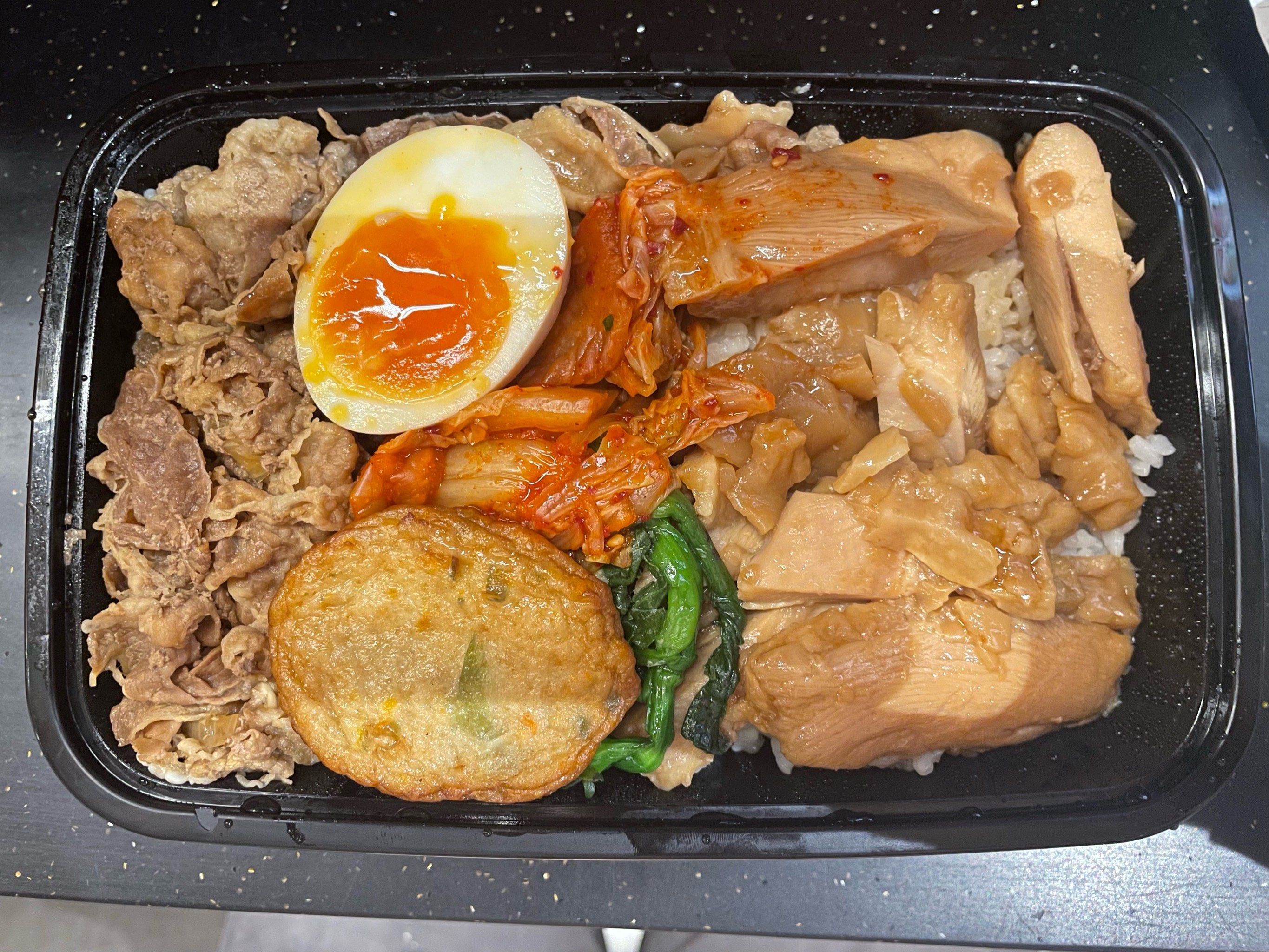 好吃的照烧鸡牛肉双拼饭