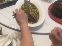 -梅利汴京烤鸭•开封豫菜地标店(东大街店)