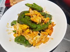 -金鱼盆32年水煮鱼·18秒辣椒炒肉(京西大悦城店)