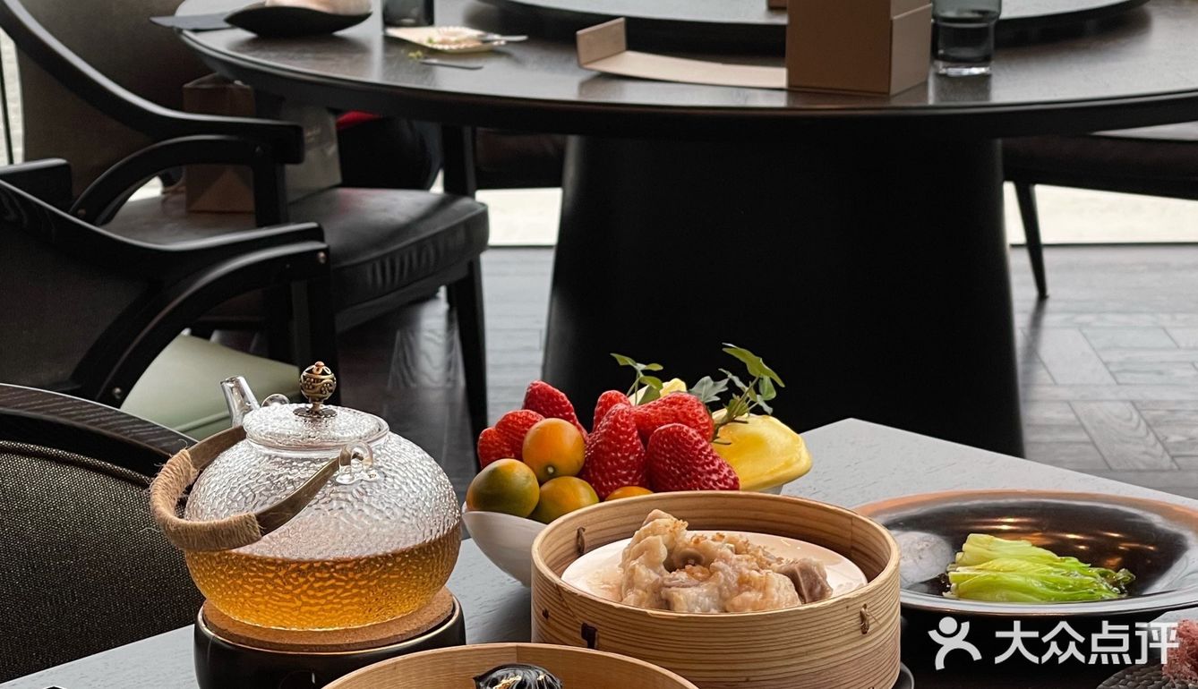 魔都探店 270度环绕外滩江景的粤菜餐厅！