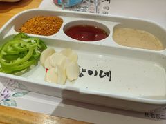 -秋香家韩式炭火烤肉(磐石路店)